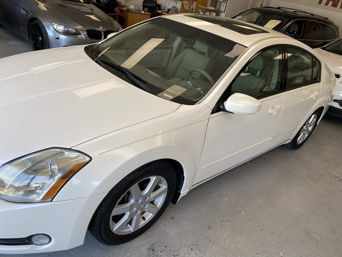 2005 Nissan Maxima SL photo 3