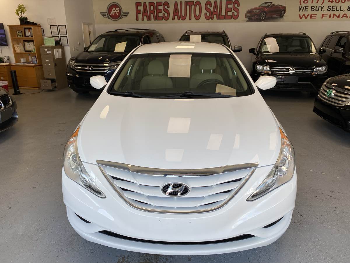 2012 Hyundai Sonata GLS photo 2