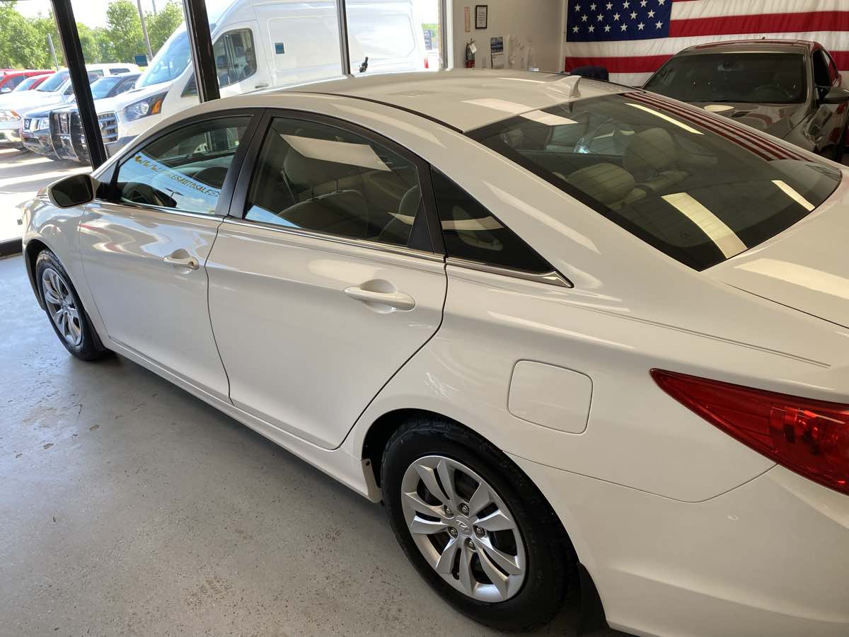 2012 Hyundai Sonata GLS photo 11