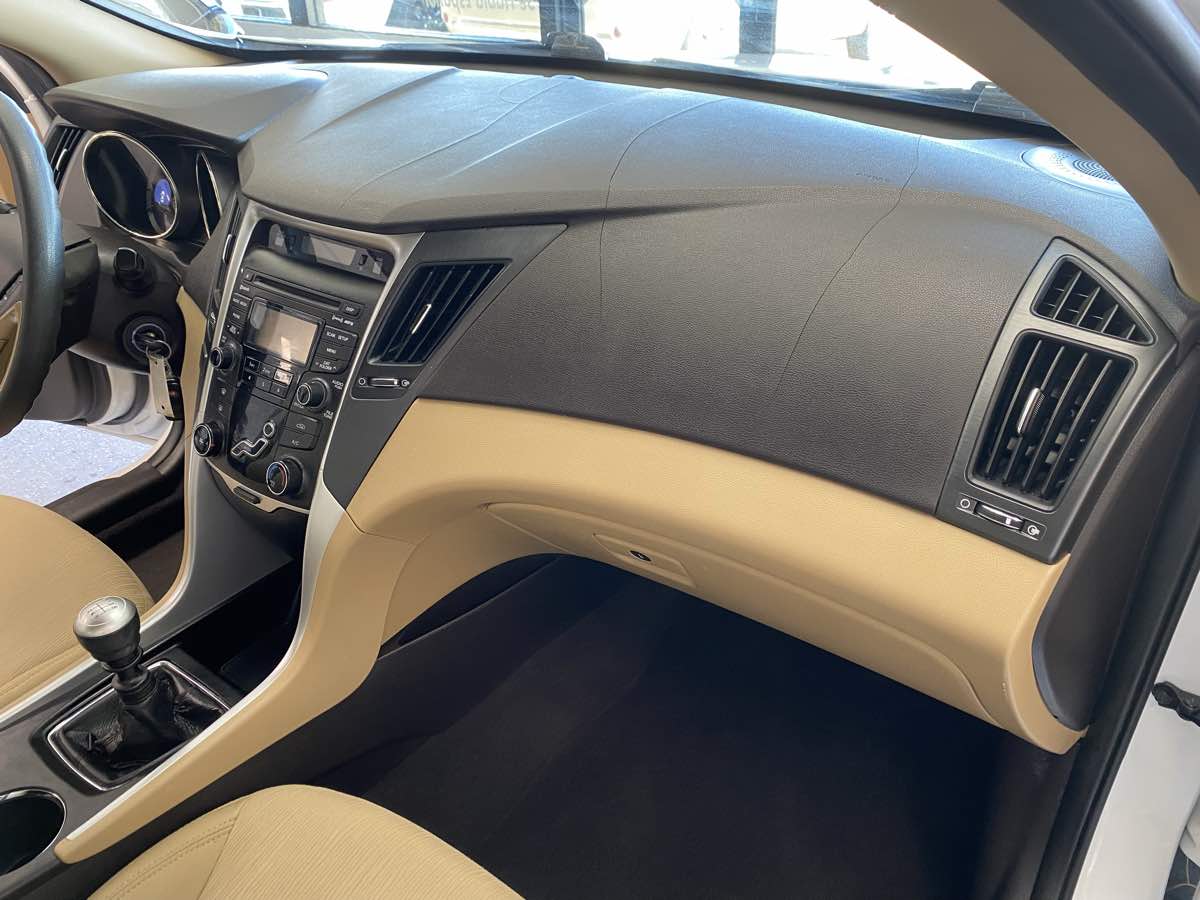 2012 Hyundai Sonata GLS photo 14