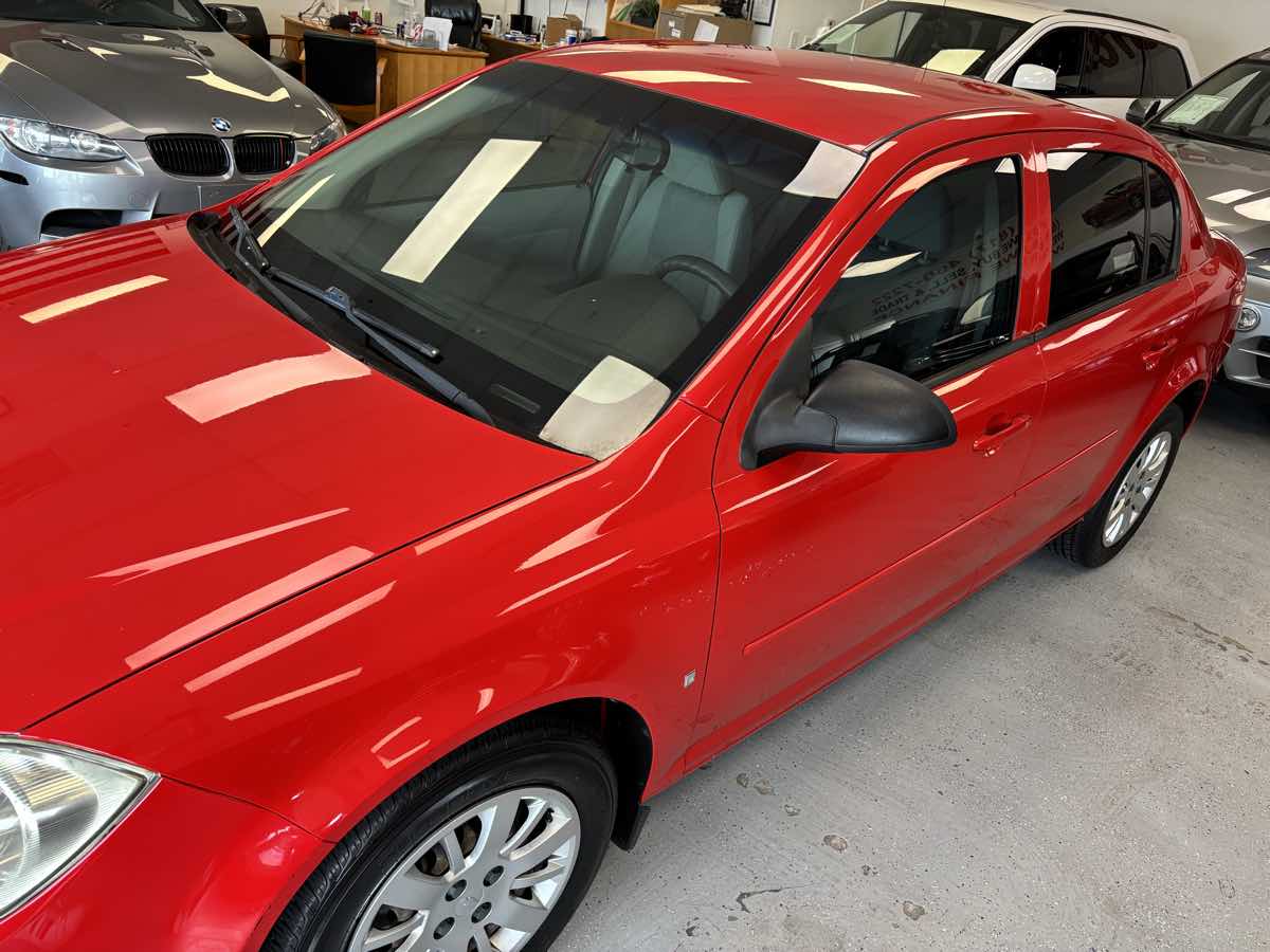 2009 Chevrolet Cobalt LS photo 3