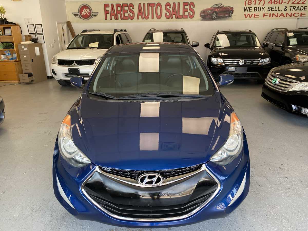2013 Hyundai Elantra Coupe SE photo 2
