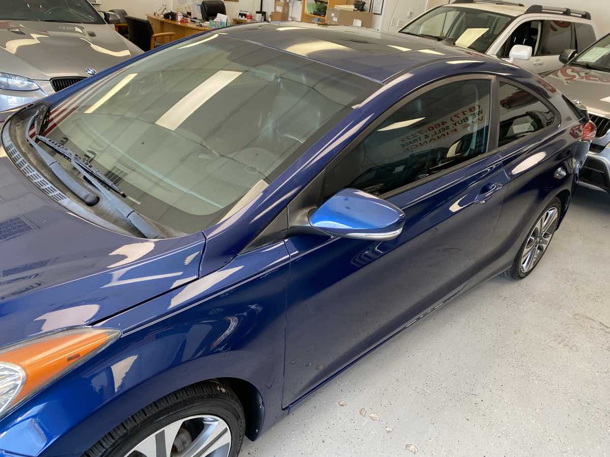 2013 Hyundai Elantra Coupe SE photo 3