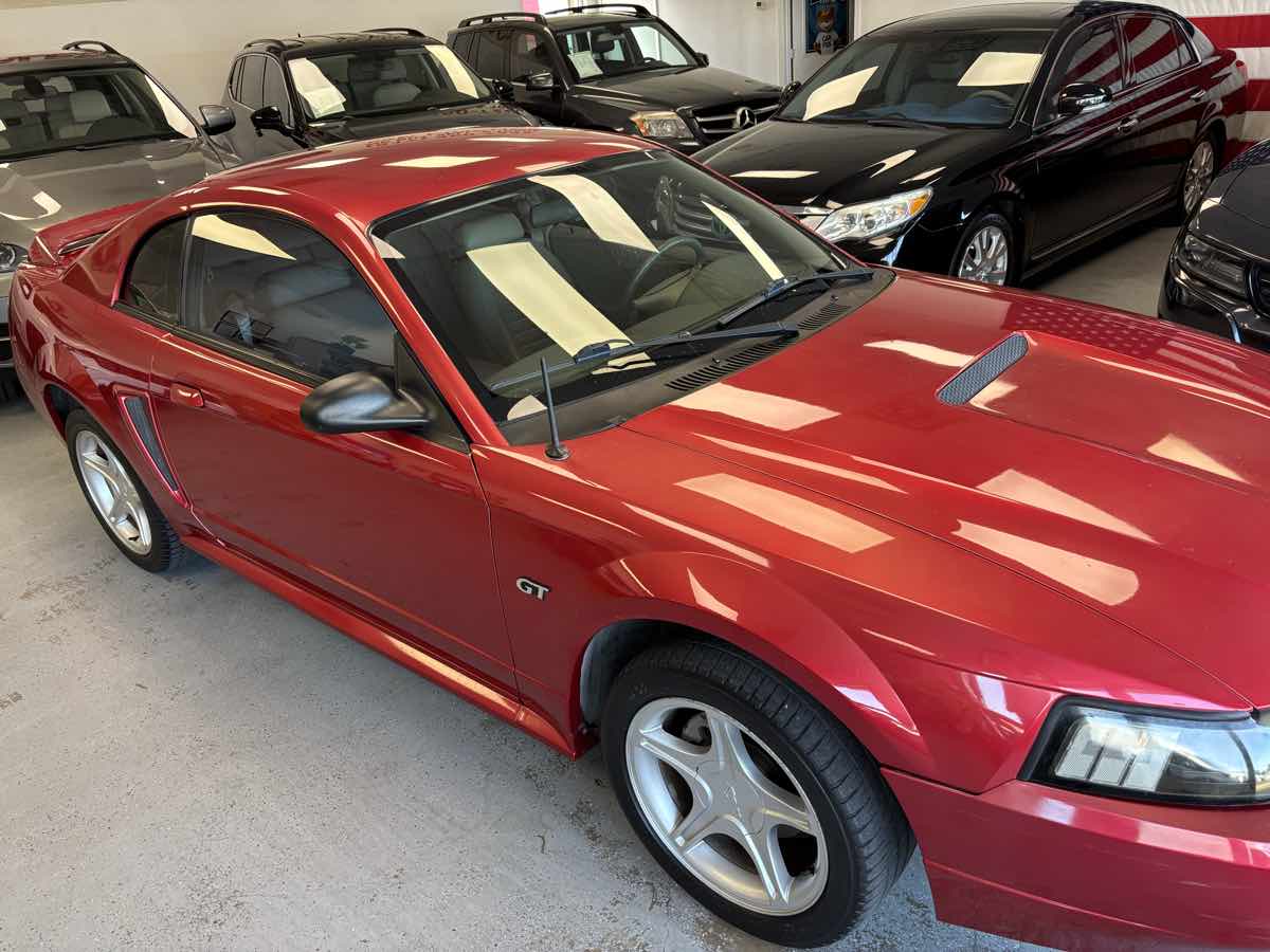 2000 Ford Mustang GT photo 4