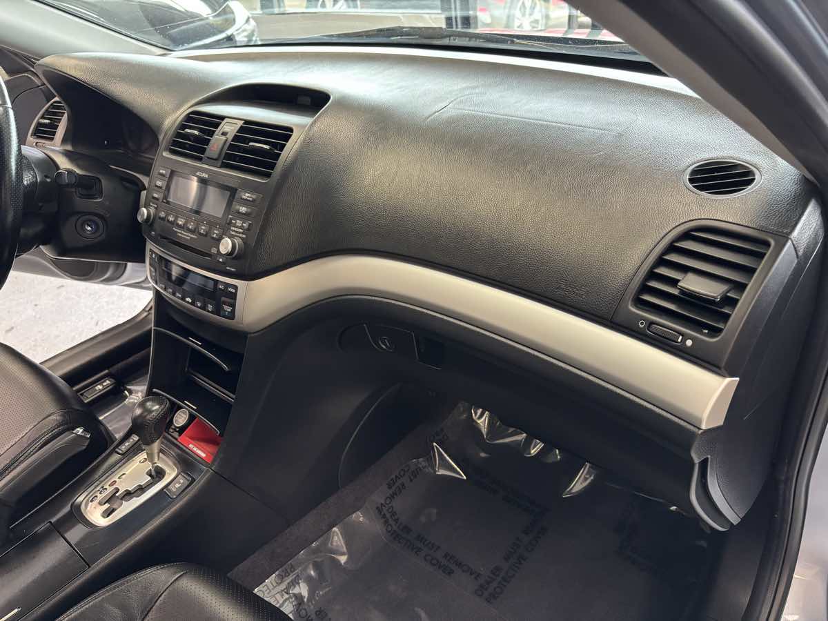 2006 Acura TSX Base photo 11