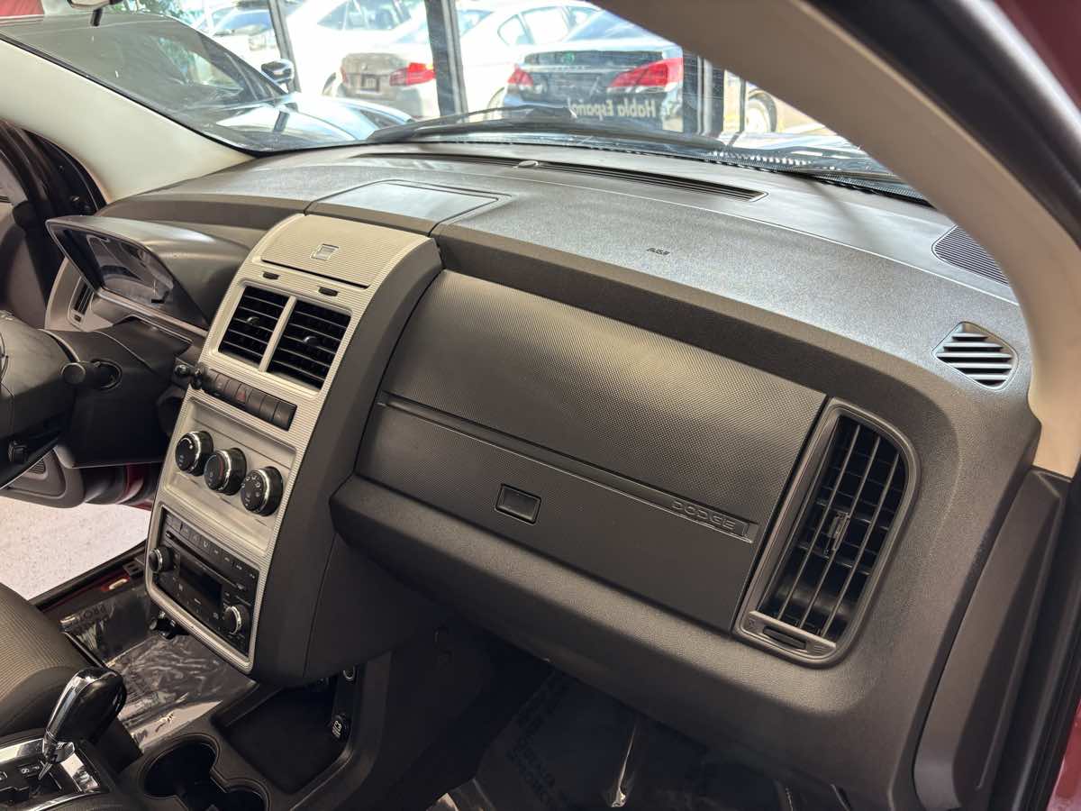 2009 Dodge Journey SE photo 14