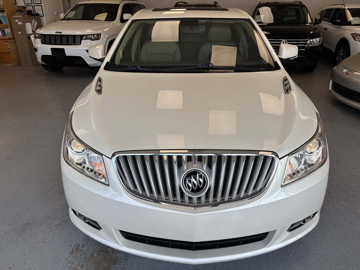 2010 Buick LaCrosse CXL photo 4