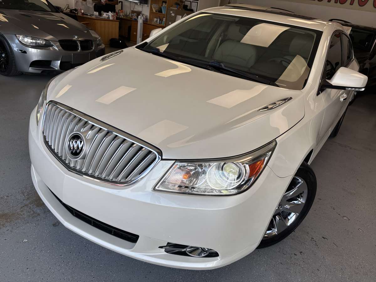 2010 Buick LaCrosse CXL photo 6