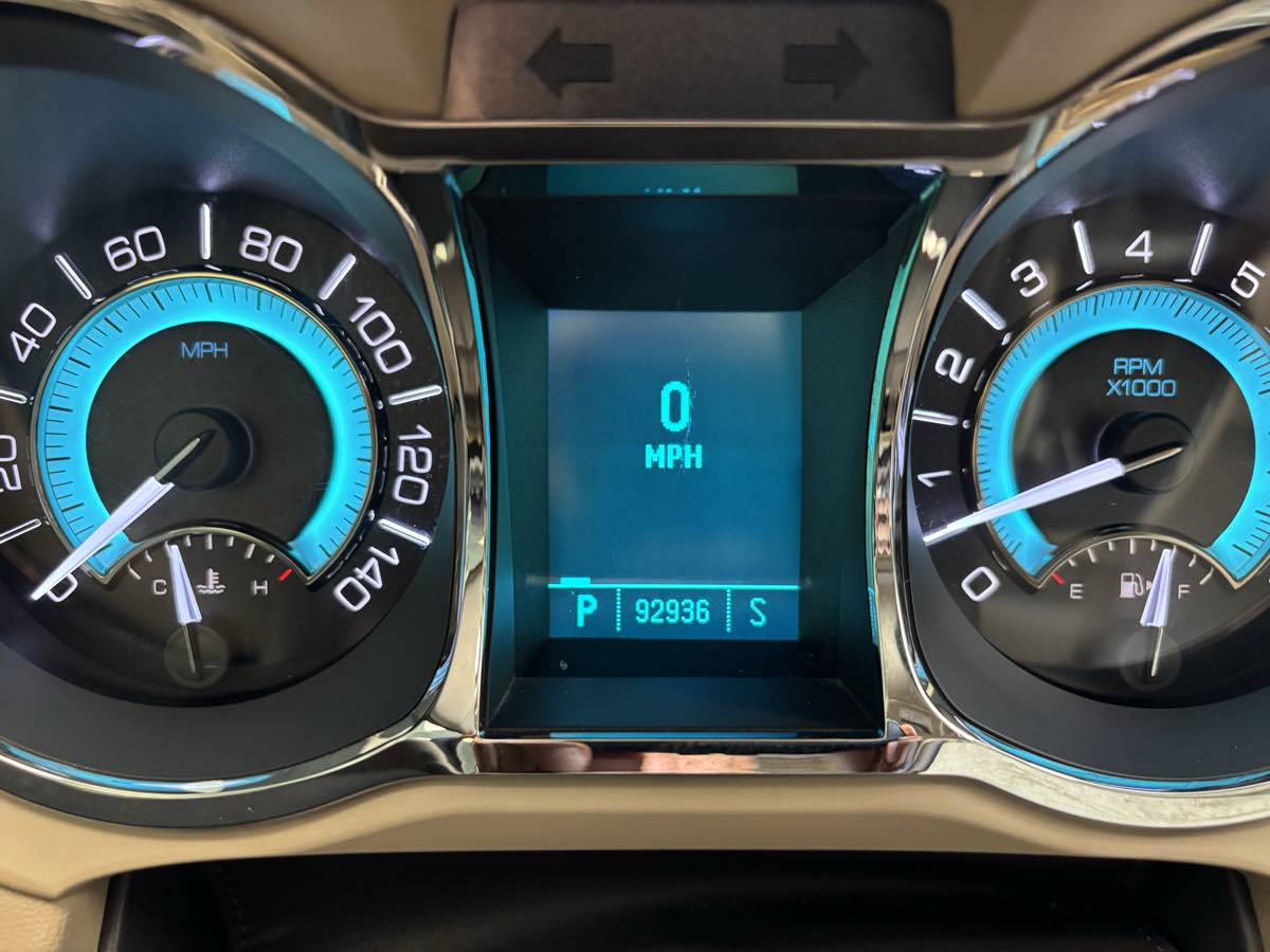 2010 Buick LaCrosse CXL photo 12