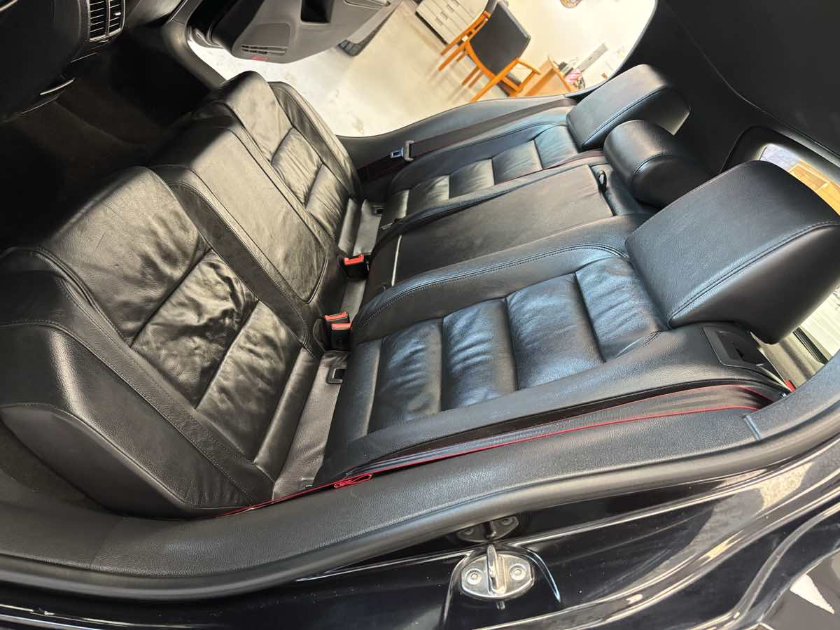 2013 Volkswagen Golf GTI photo 24