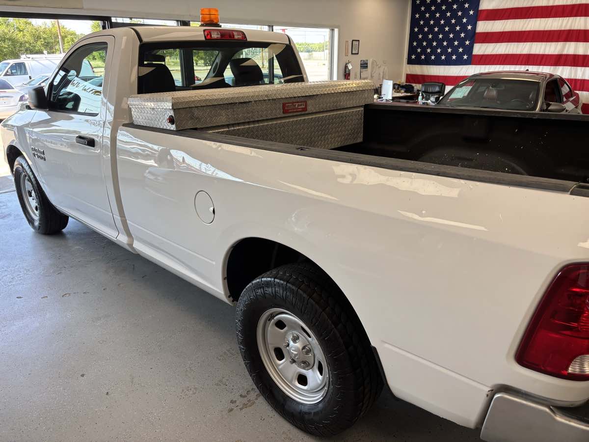 2016 Ram 1500 Tradesman photo 10