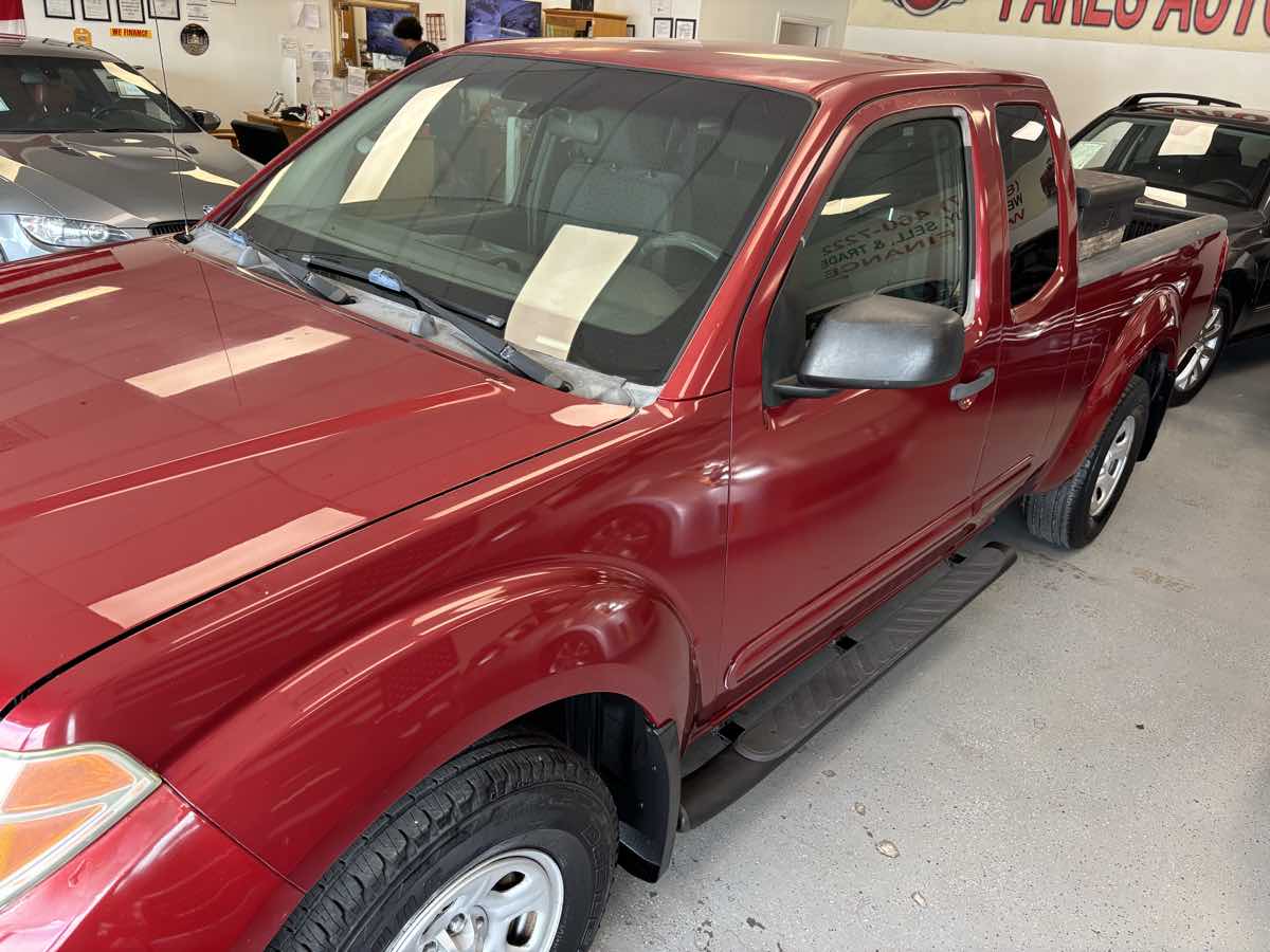 2006 Nissan Frontier XE photo 3