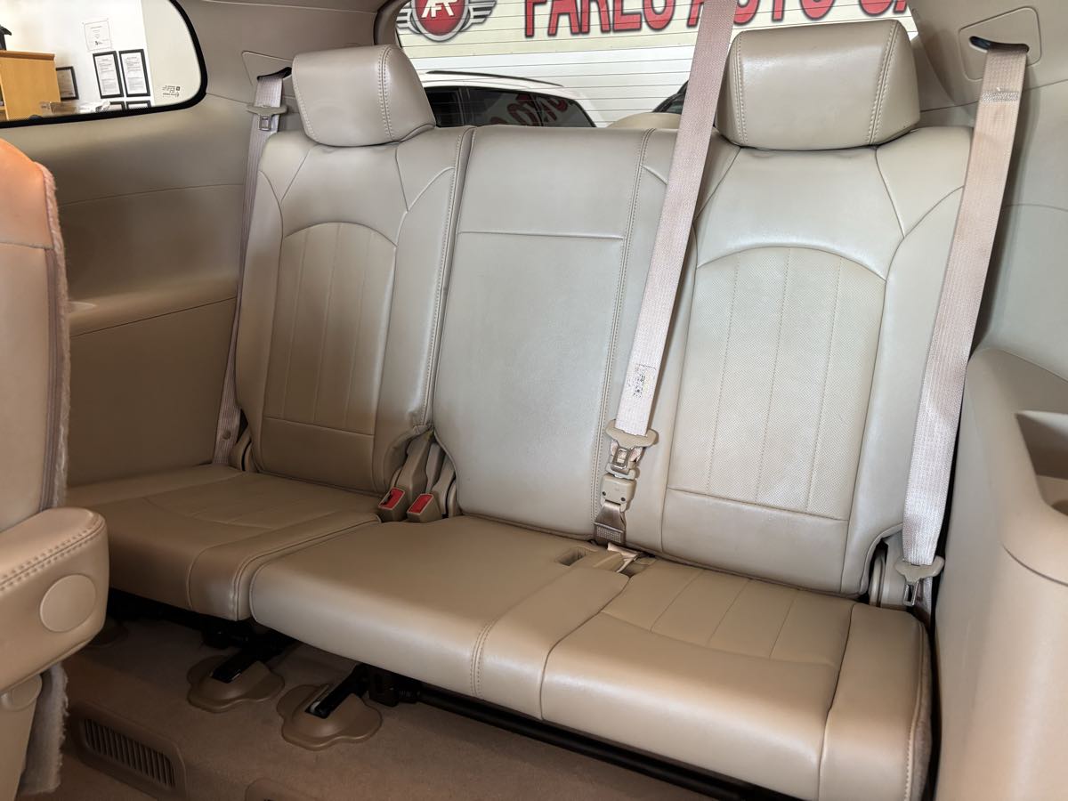 2009 Buick Enclave CXL photo 26