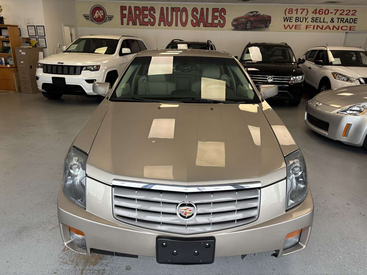 2004 Cadillac CTS photo 2