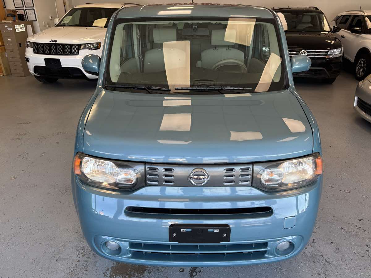 2011 Nissan Cube SL photo 7