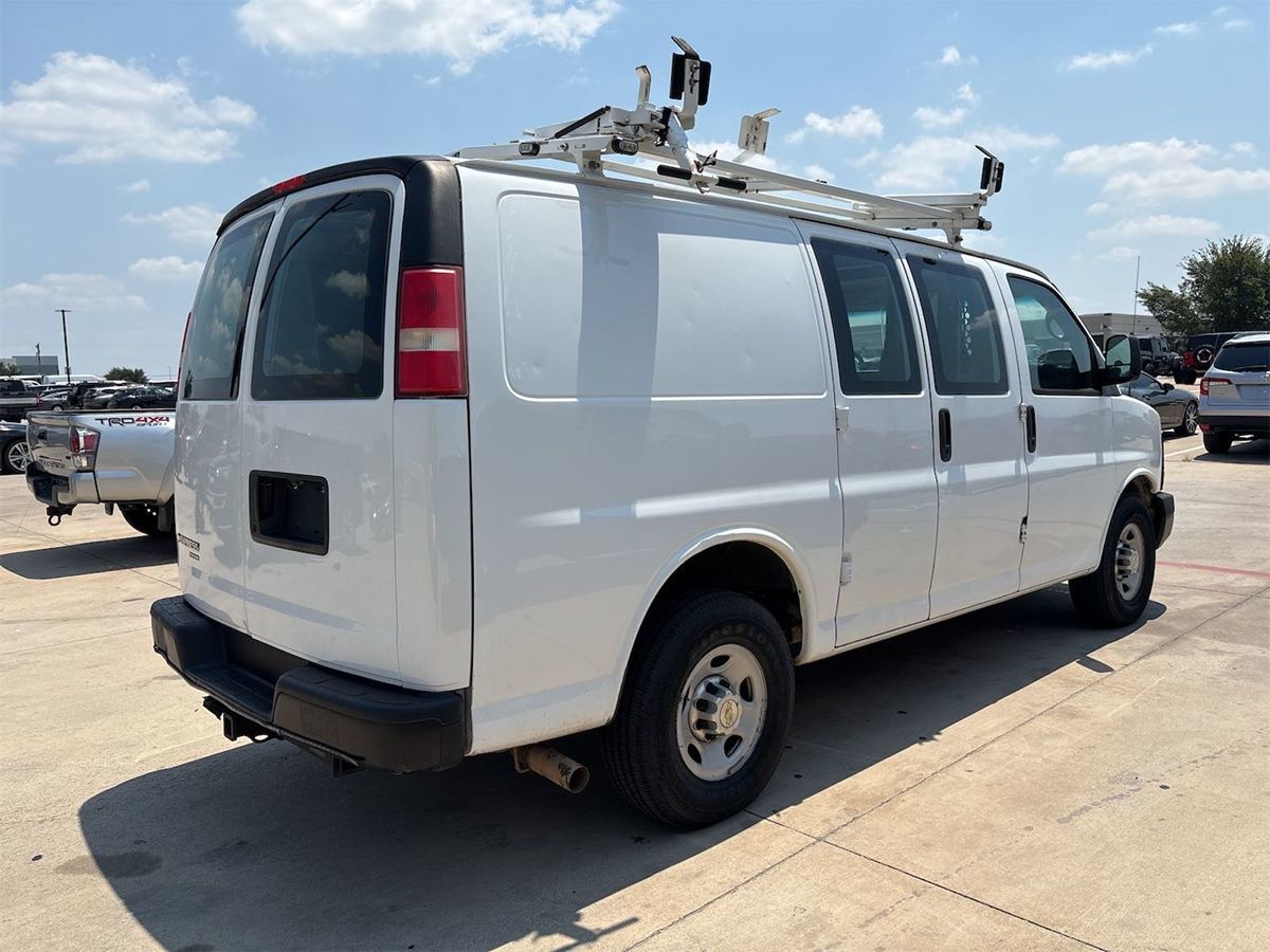 2012 Chevrolet Express Cargo Van photo 4