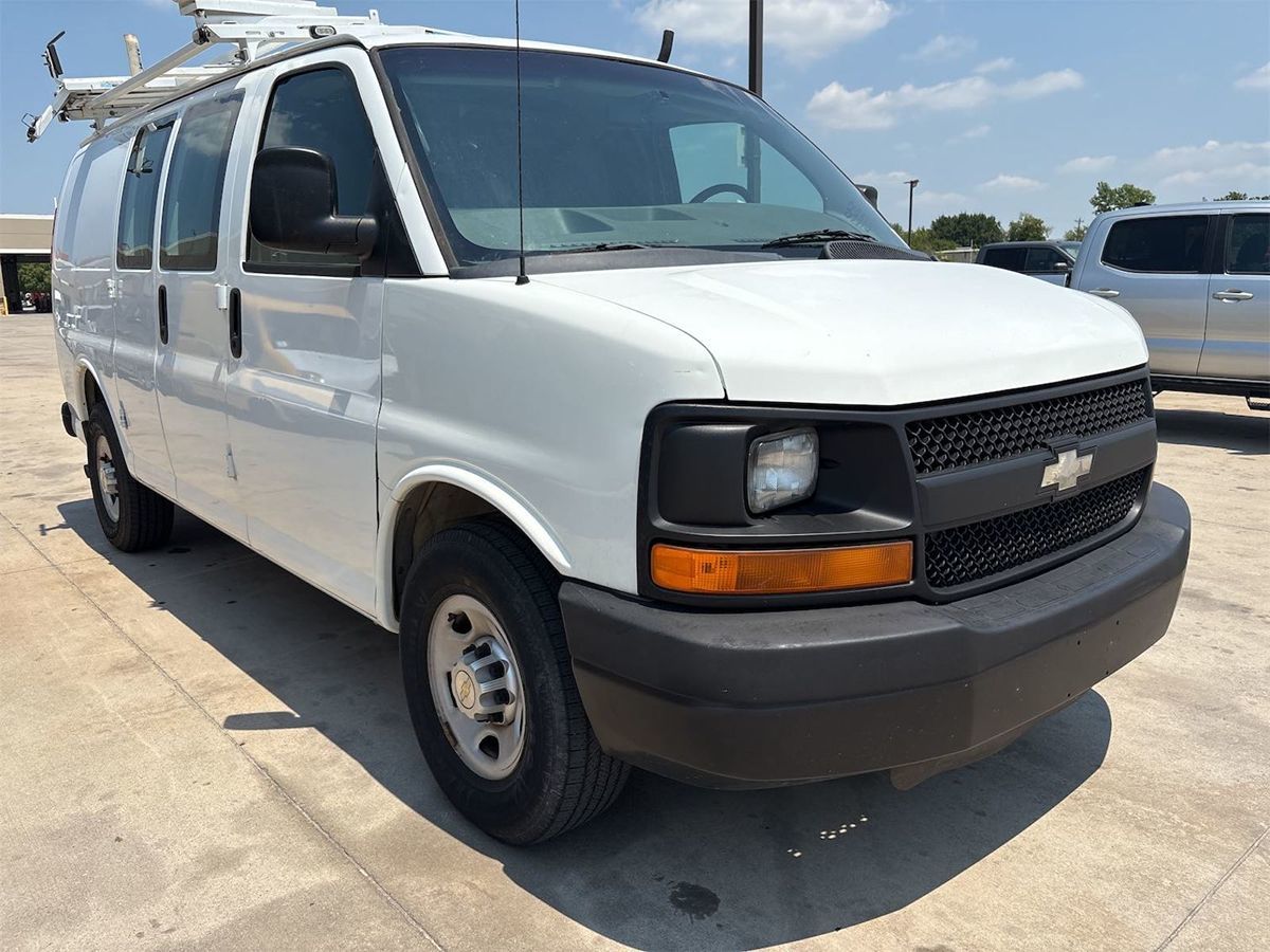 2012 Chevrolet Express Cargo Van photo 5