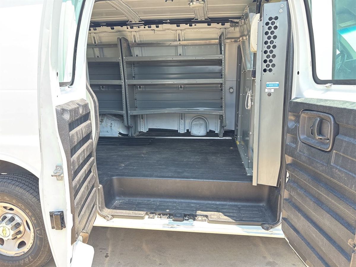 2012 Chevrolet Express Cargo Van photo 8