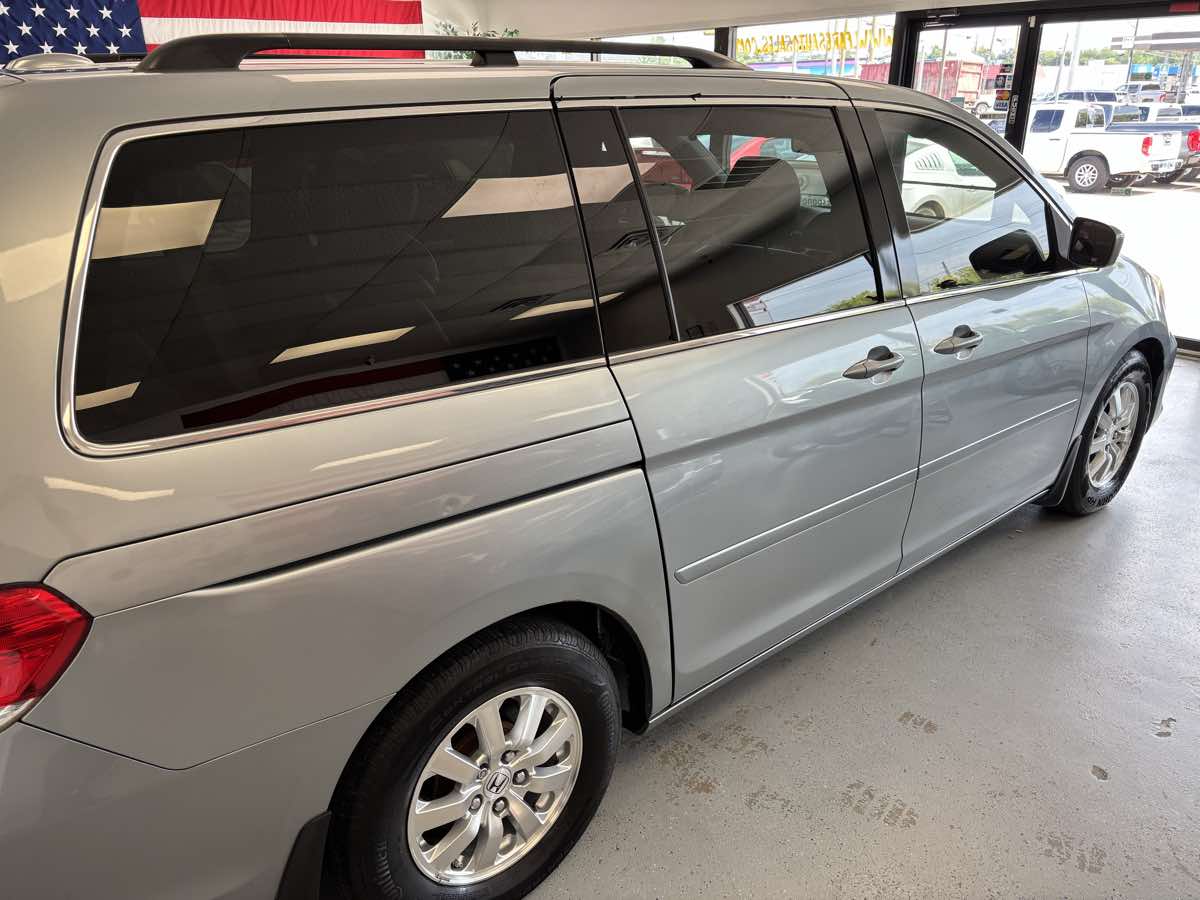 2010 Honda Odyssey EX-L photo 6