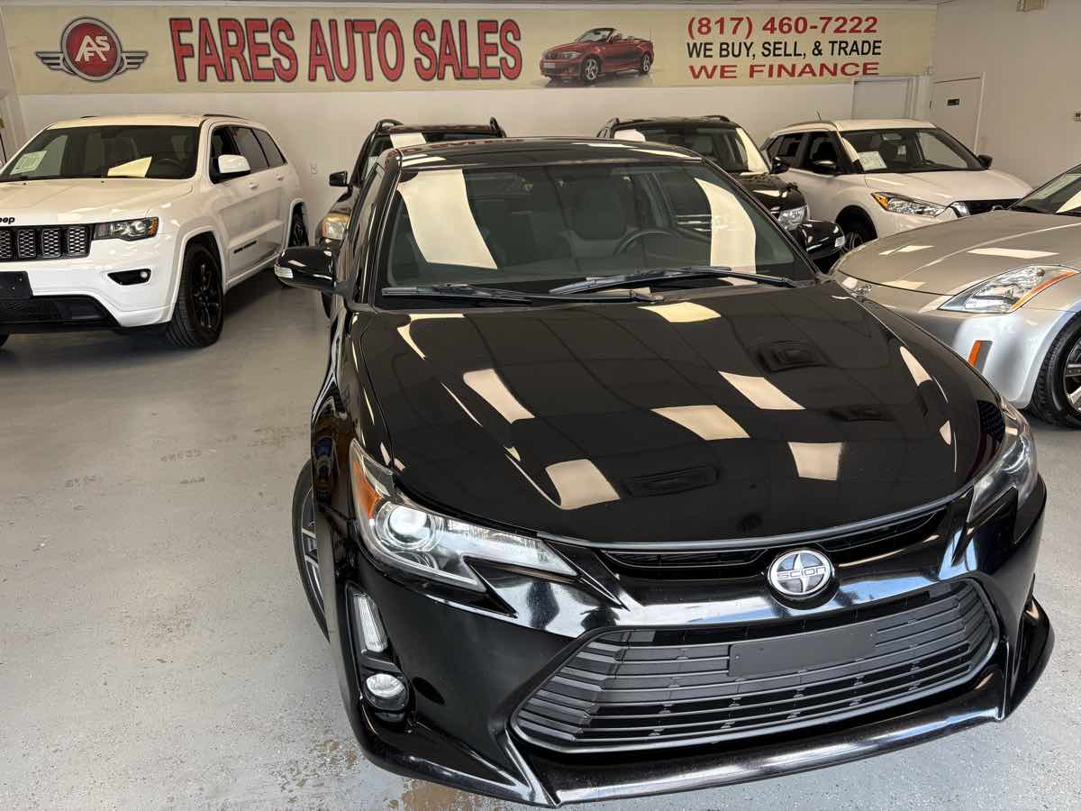 2014 Scion tC photo 5