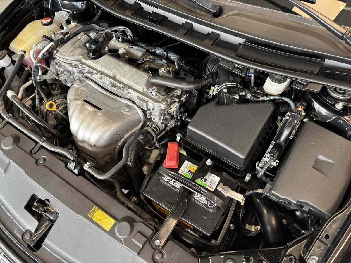2014 Scion tC photo 25