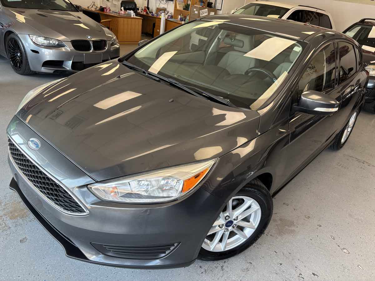 2016 Ford Focus SE photo 6
