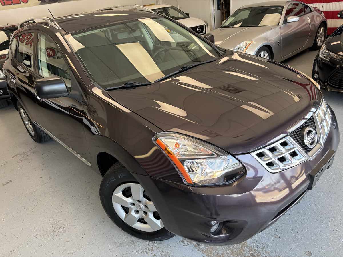 2014 Nissan Rogue Select S photo 6