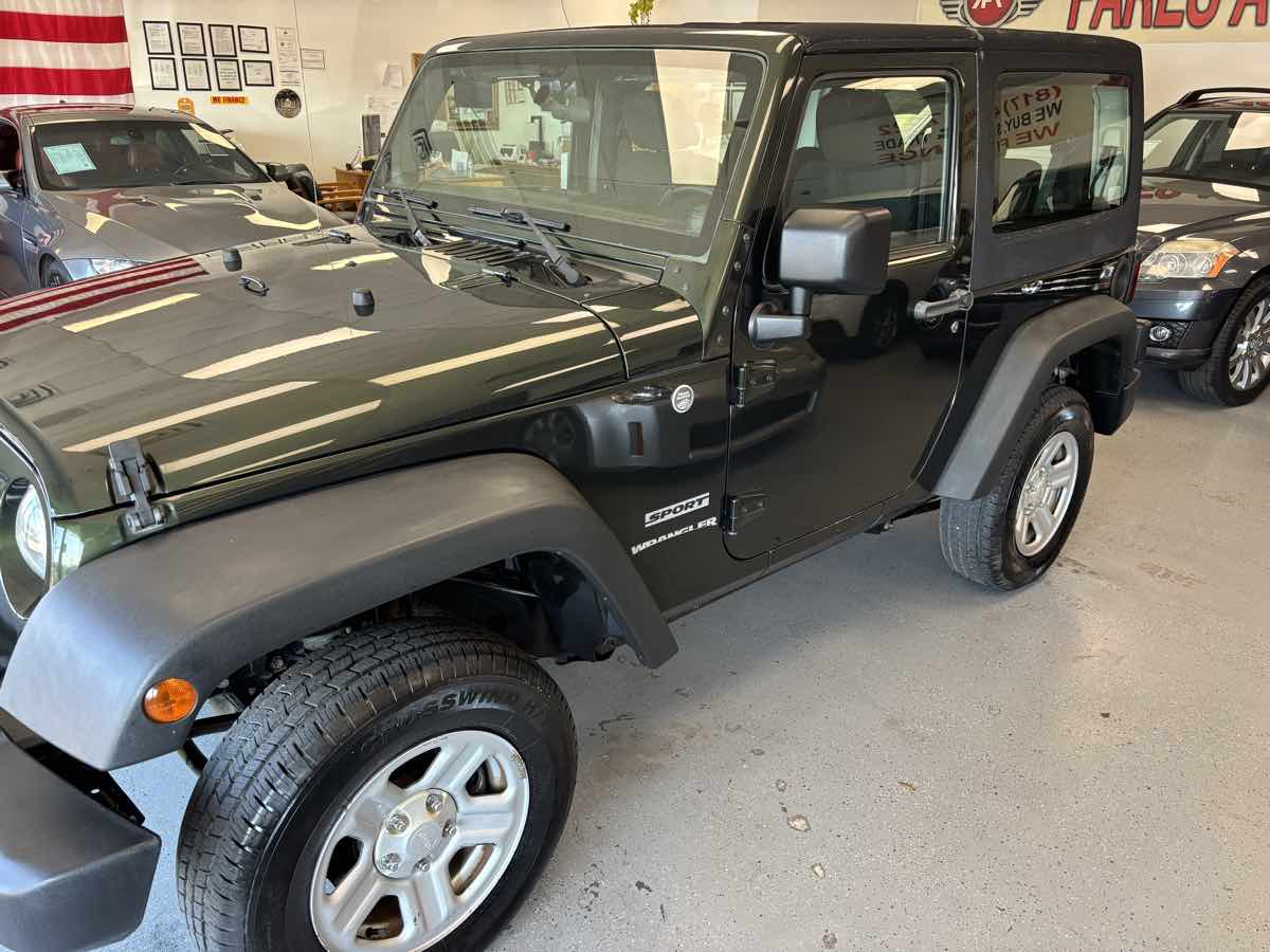 2011 Jeep Wrangler Sport photo 2