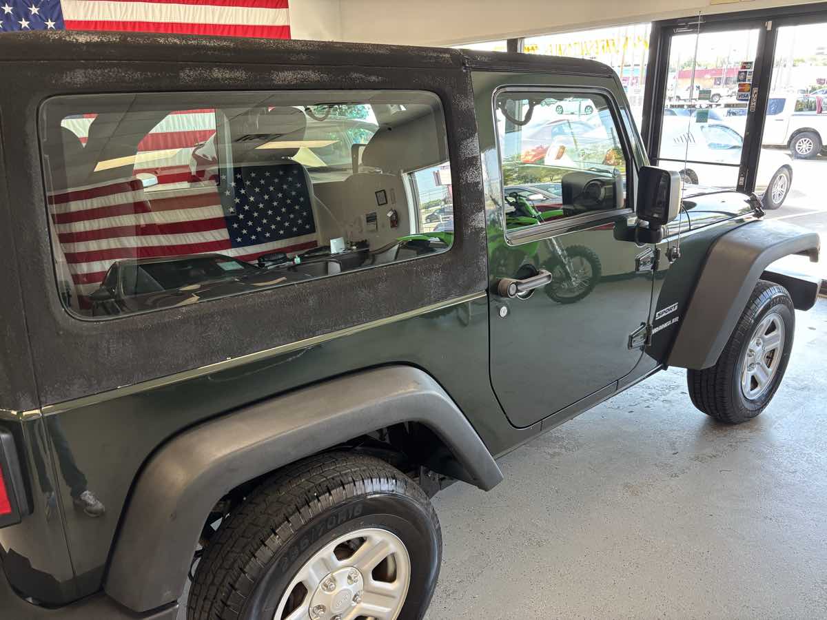 2011 Jeep Wrangler Sport photo 10