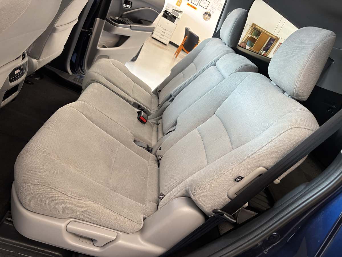 2016 Honda Pilot EX photo 22
