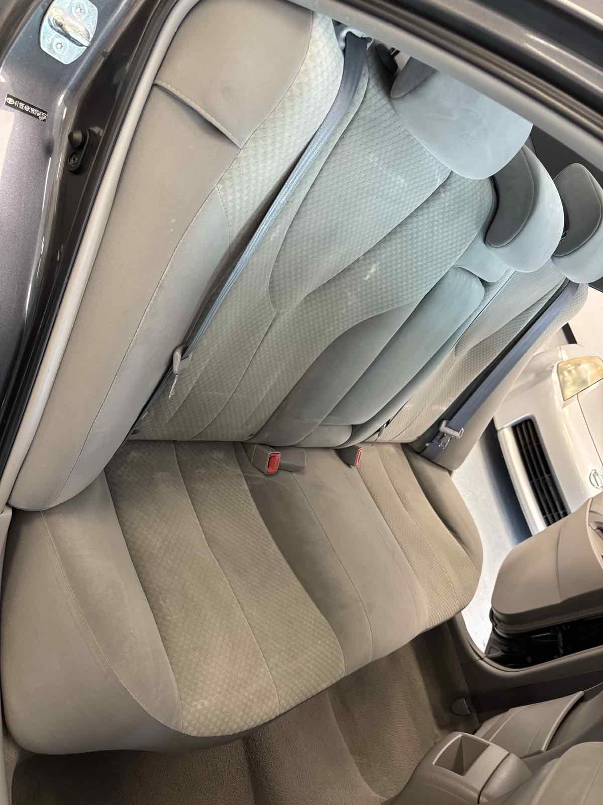 2008 Toyota Camry LE photo 21