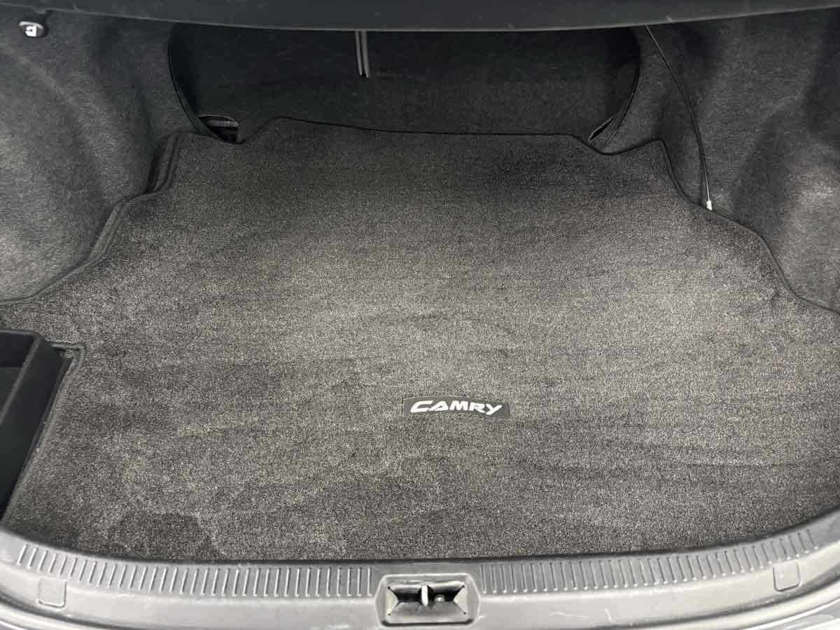 2008 Toyota Camry LE photo 23