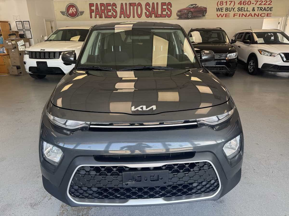 2022 Kia Soul LX - Photo 8