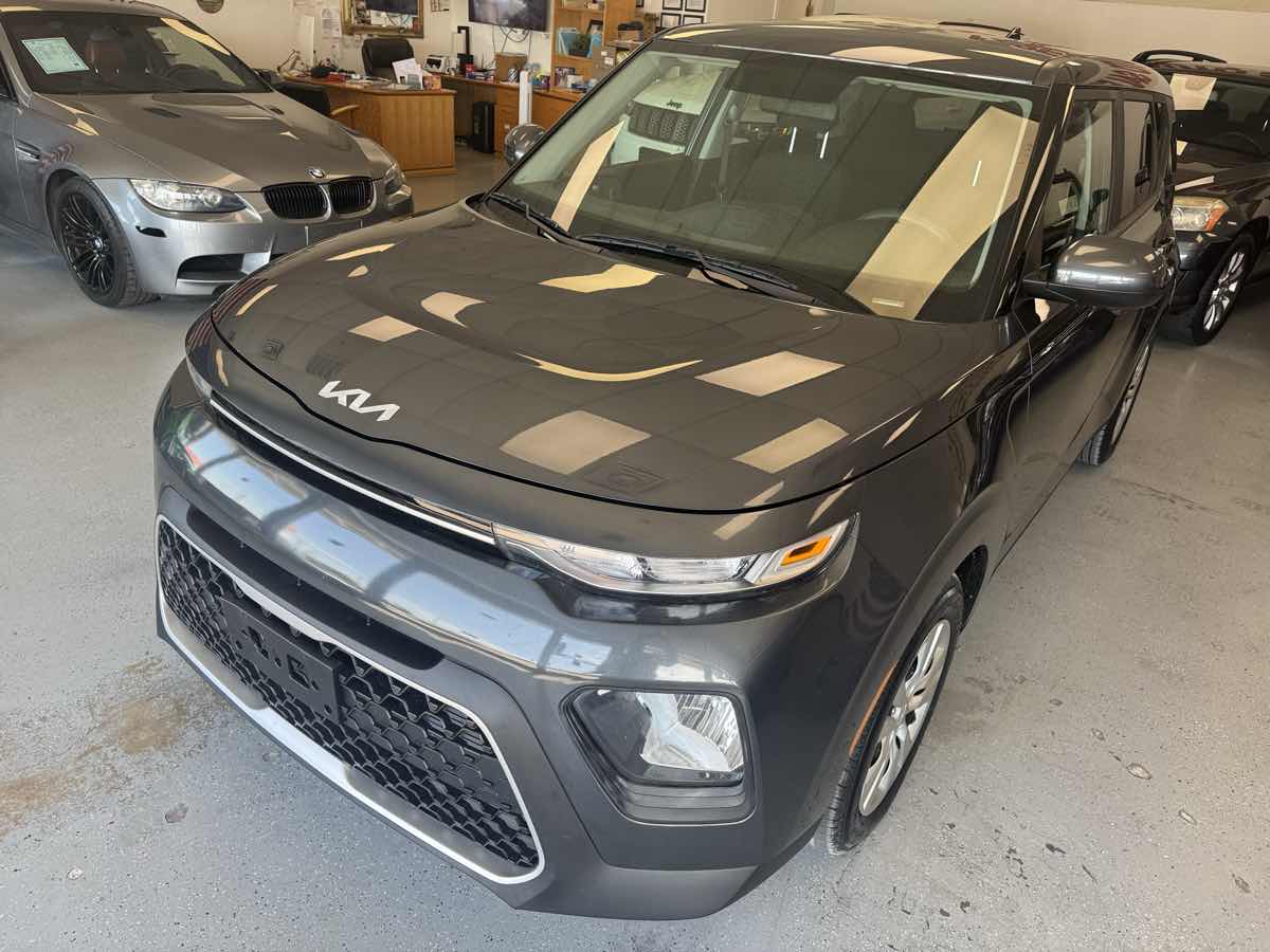 2022 Kia Soul LX - Photo 5