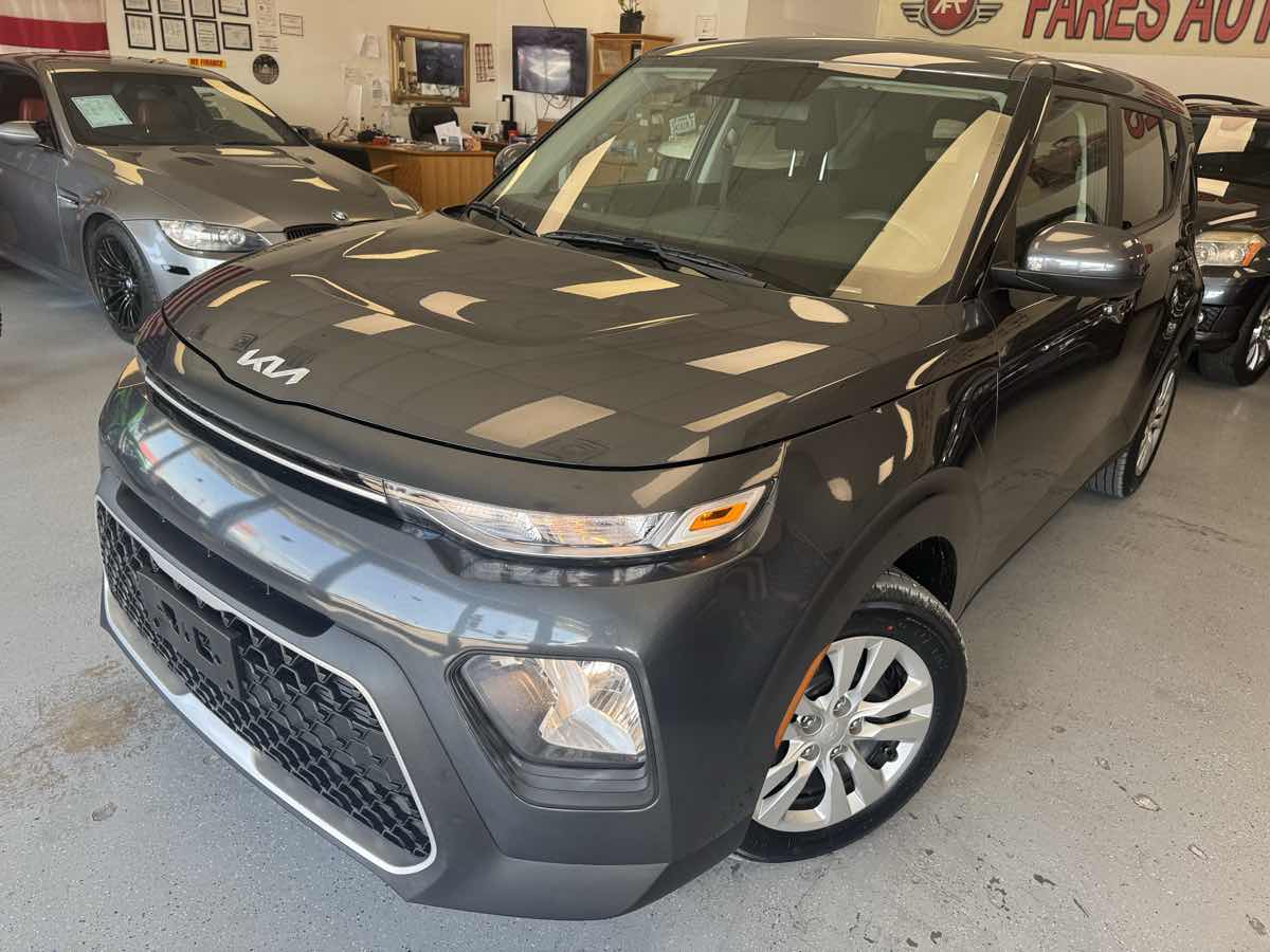 2022 Kia Soul LX - Photo 6