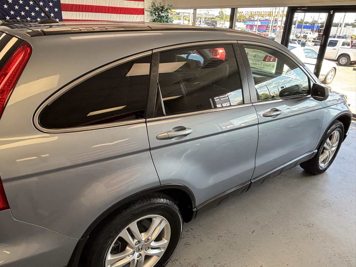 2010 Honda CR-V EX-L photo 11