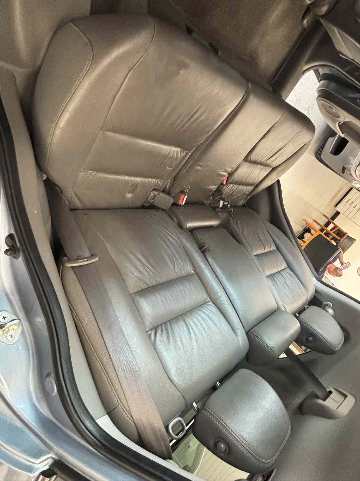 2010 Honda CR-V EX-L photo 22