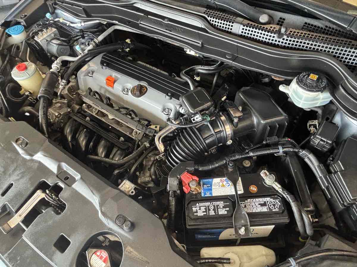 2010 Honda CR-V EX-L photo 27