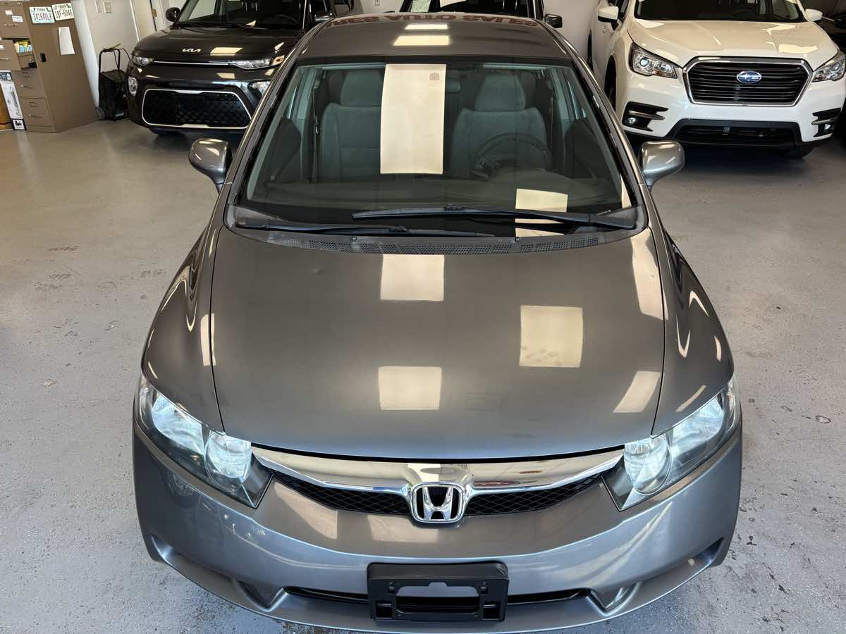 2010 Honda Civic LX photo 2