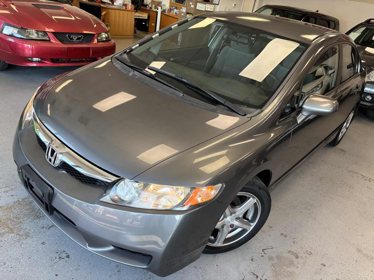 2010 Honda Civic LX photo 9