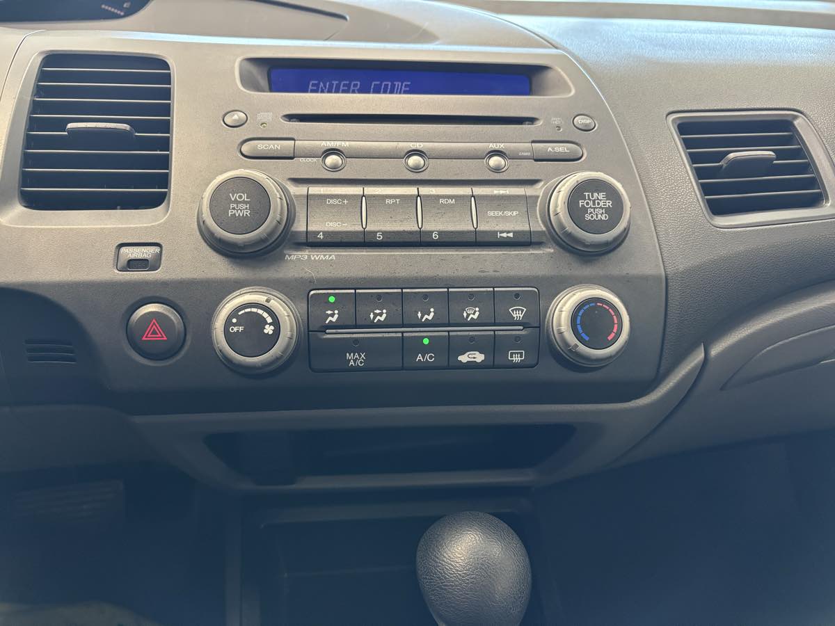 2010 Honda Civic LX photo 17