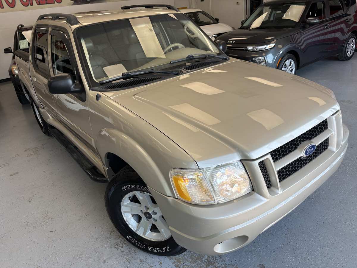 2005 Ford Explorer Sport Trac XLS photo 7