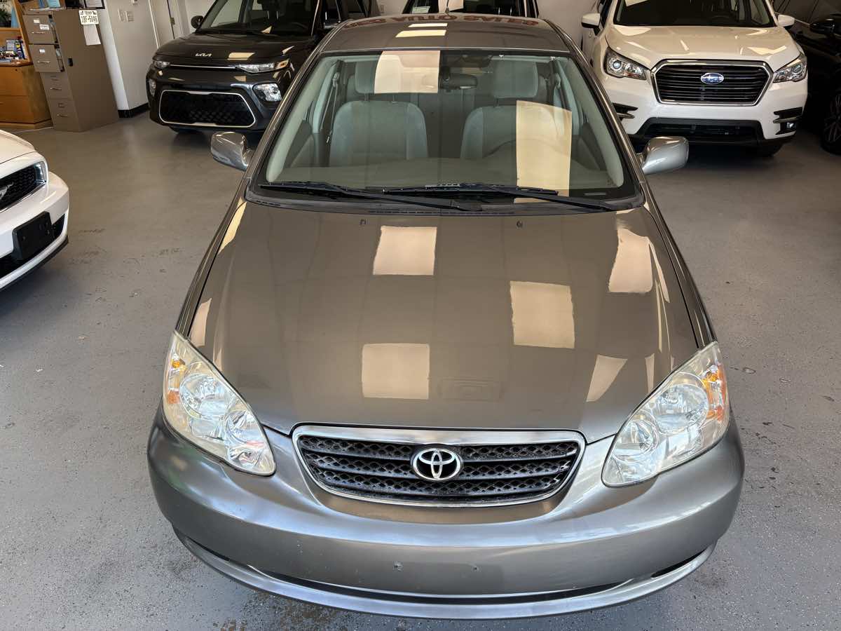 2008 Toyota Corolla S photo 2