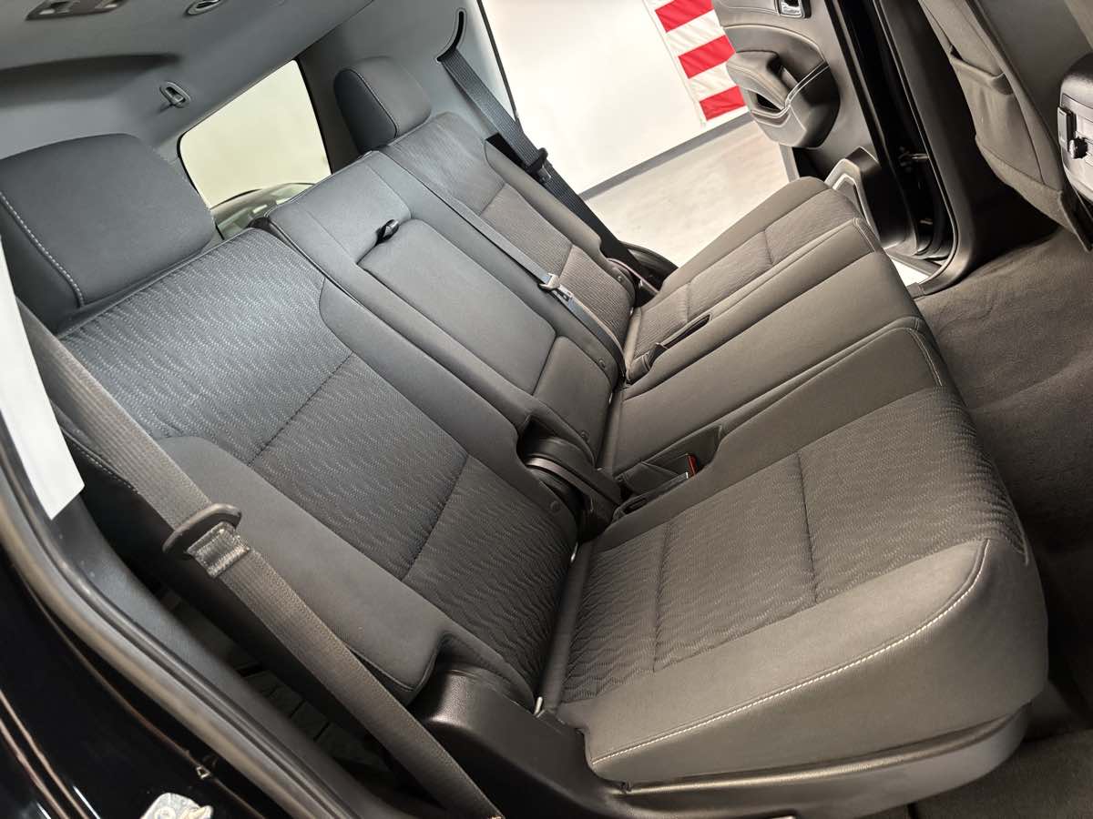 2019 Chevrolet Tahoe LS photo 22