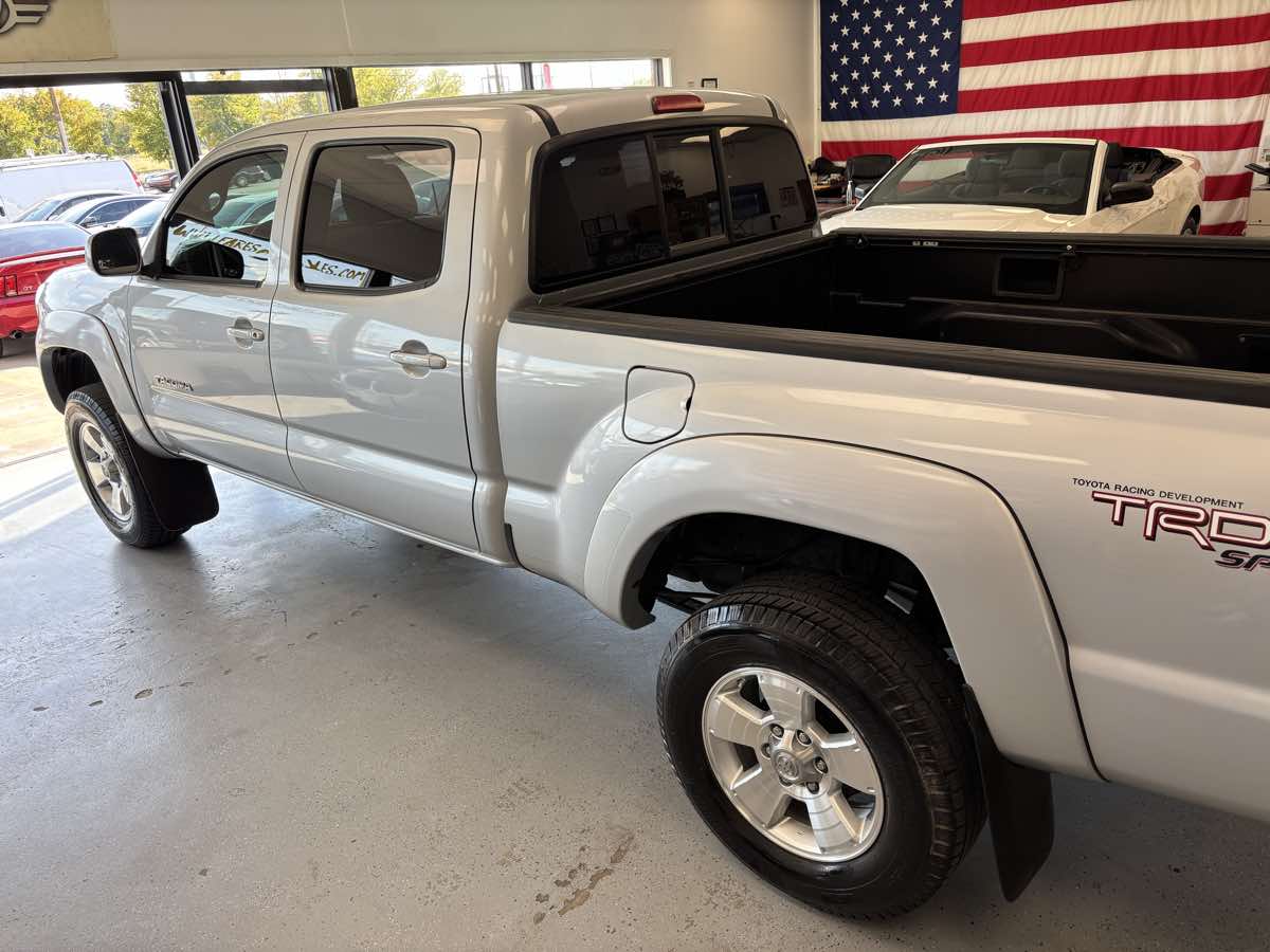 2008 Toyota Tacoma PreRunner photo 4