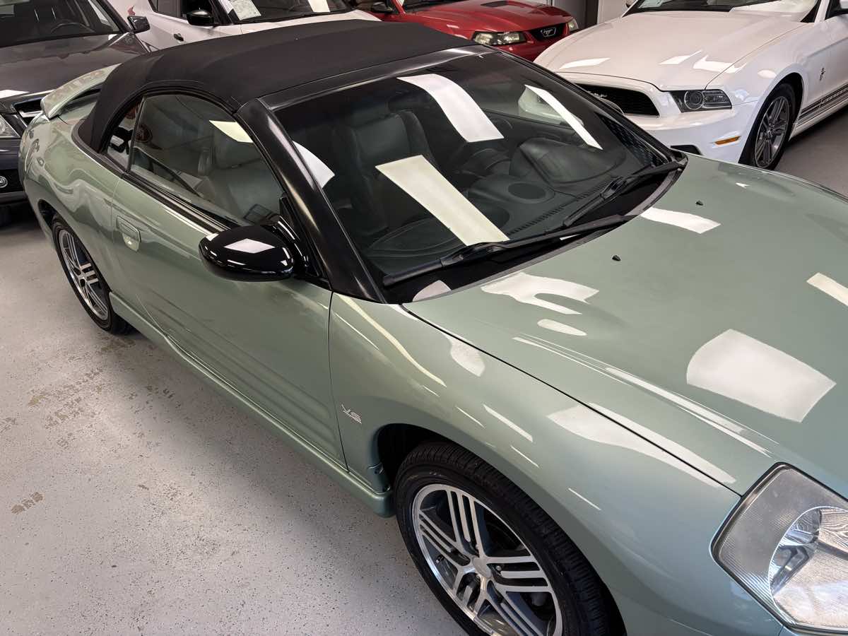 2003 Mitsubishi Eclipse GTS photo 4