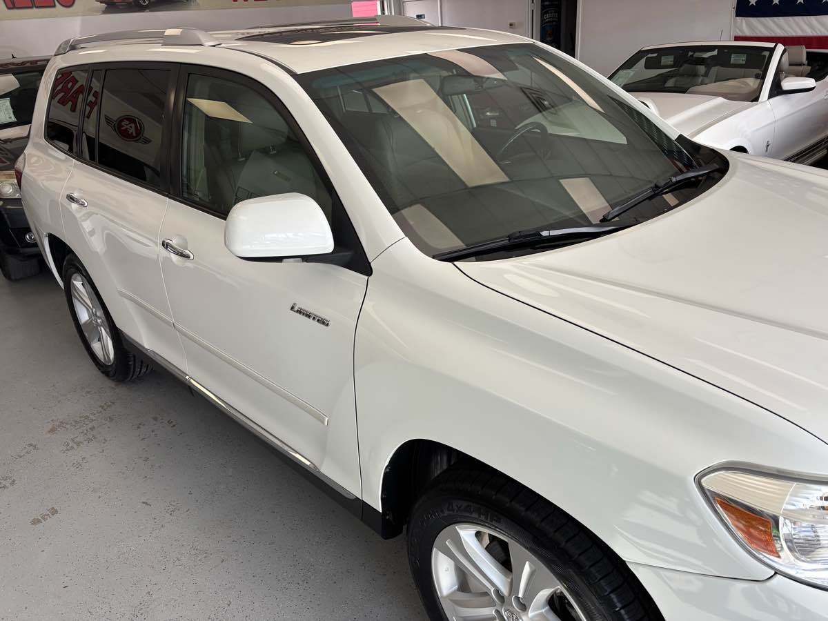 2010 Toyota Highlander Limited photo 4