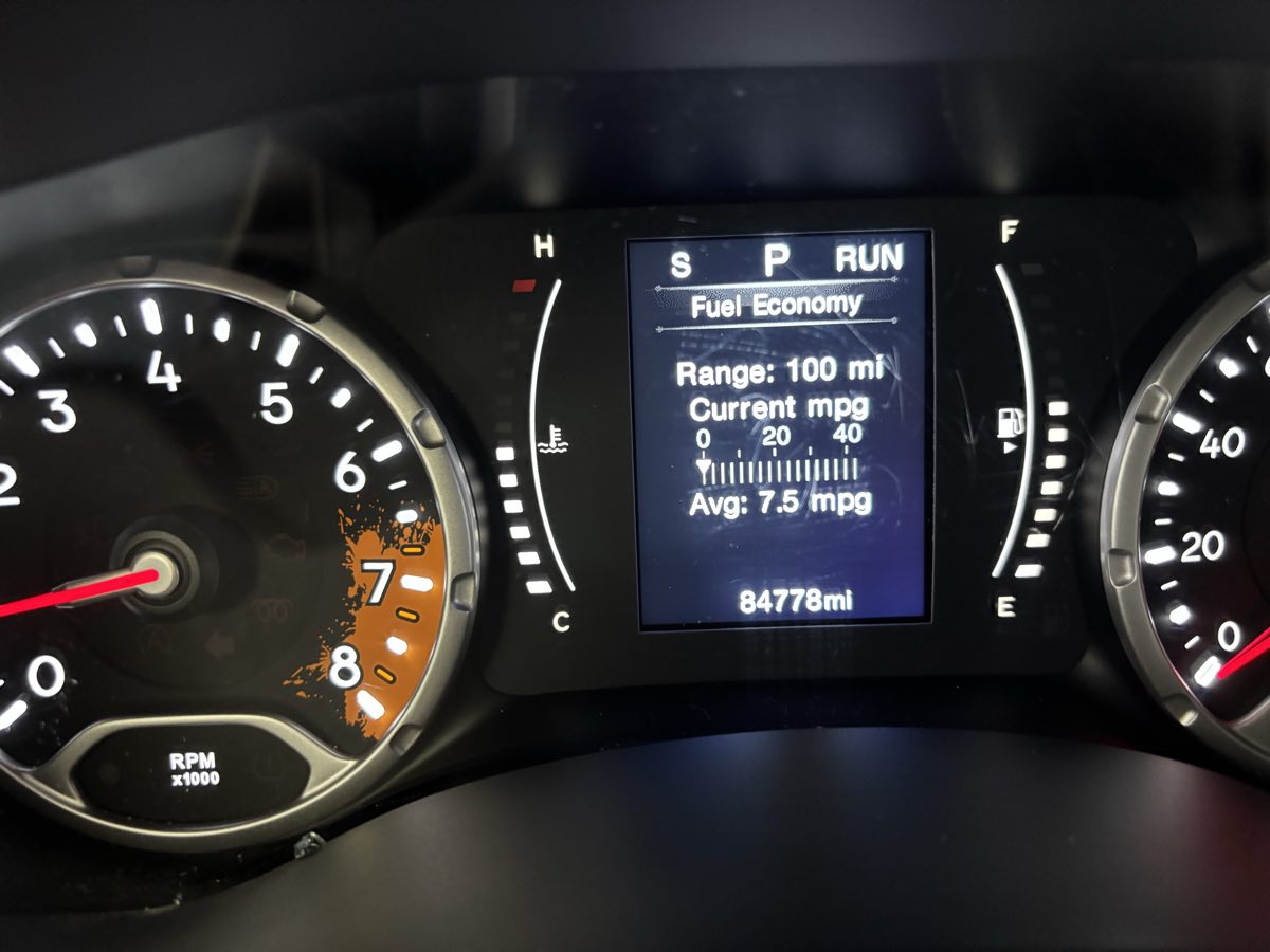 Jeep Renegade photo 16