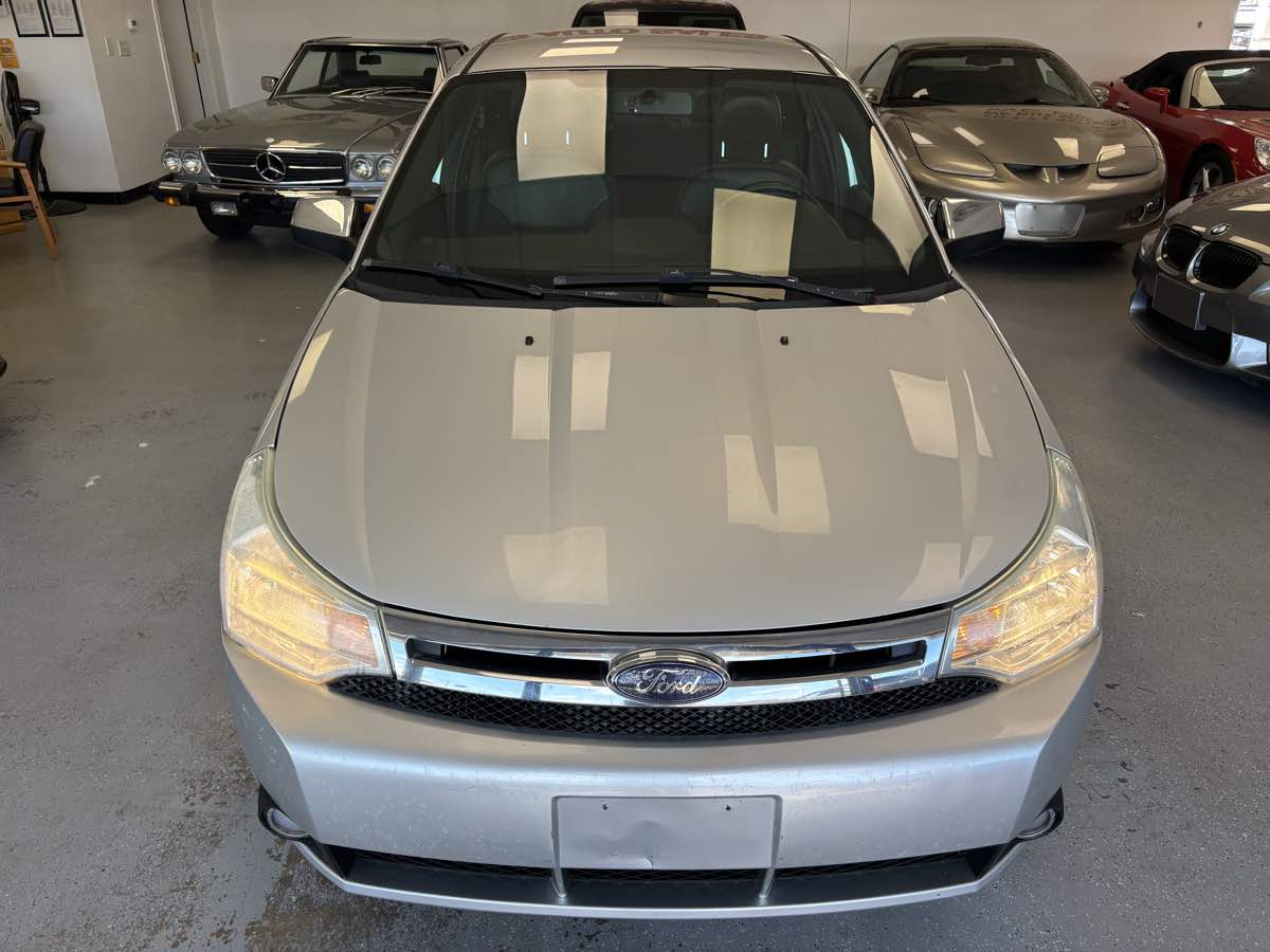 Ford Focus photo 7