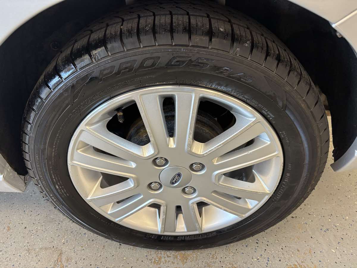 Ford Focus photo 24